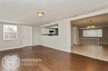 Hudson Homes Management Single Family Home For Rent Pet Friendly  - 5651 Canosa Drive, Holiday, FL, 34690 - Photo Gallery 10