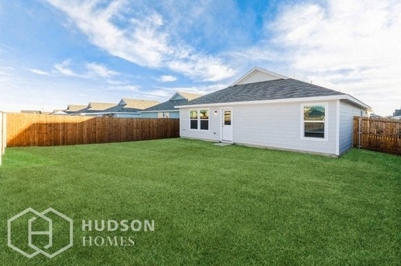 Hudson Homes Management Single Family Home For Rent Pet Friendly Home For Rent 724 Autumnwood Way