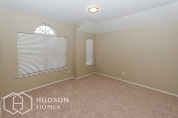 Hudson Homes Management Single Family Home For Rent Pet Friendly remodeled kitchen remodeled bathroom patio yard closet fireplace beautiful 915 Johnson City Ave Forney TX 75126 - Photo Gallery 9