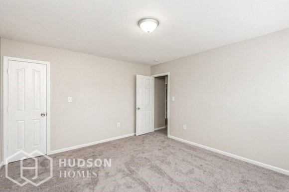 Hudson Homes Management Single Family Home 926 River Trail Rd, Lowell, NC 28098, USA