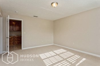 Hudson Homes Management Single Family Homes- 10205 Turkey Oak Dr, New Port Richey, FL 34654 - Photo Gallery 17