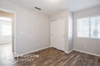 Hudson Homes Management Single Family Home For Rent Pet Friendly  - 12139 W Columbine Dr, El Mirage, AZ, 85335 - Photo Gallery 11