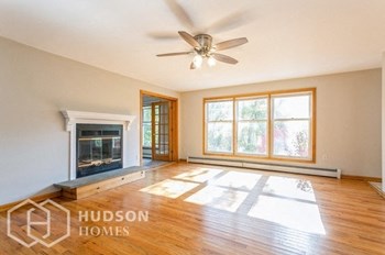 127 BRIAR RIDGE RD 4 Beds House for Rent - Photo Gallery 11
