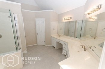 Hudson Homes Management Single Family Home For Rent - Photo Gallery 12