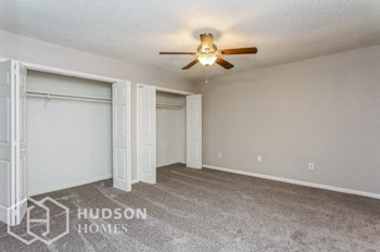 Hudson Homes Management Single Family Home For Rent Pet Friendly  - 18502 Walker Rd, Lutz, FL, 33549 - Photo Gallery 10