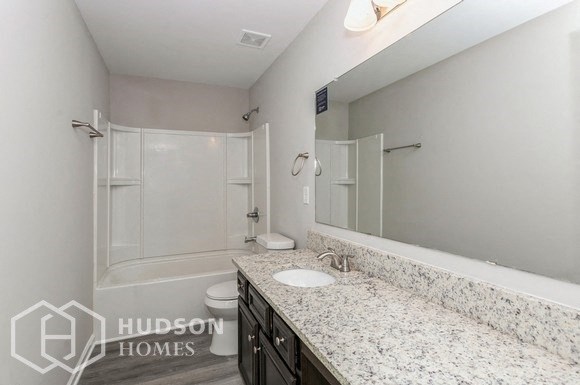 Hudson Homes Management Single Family Home 301 High Water Ct, Acworth, GA 30102, USA