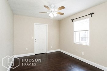 Hudson Homes Management Single Family Homes- 328 N E St, Lake Worth, FL 33460 - Photo Gallery 11