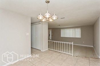 Hudson Homes Management Single Family Home For Rent Pet Friendly  - 5651 Canosa Drive, Holiday, FL, 34690 - Photo Gallery 11