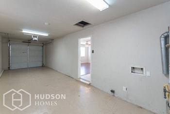 Hudson Homes Management 10605 Menaul Ne 3 Beds House for Rent - Photo Gallery 6