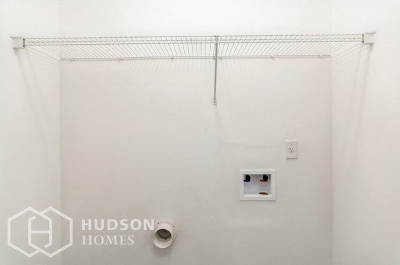 Hudson Homes Management Single Family Home For Rent Pet Friendly remodeled kitchen remodeled bathroom beautiful 106 Pin Oak Trl Villa Rica GA 30180