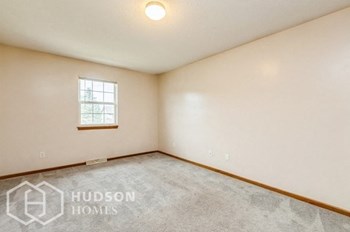 Hudson Homes Management Single Family Homes- 227 BEACHWOOD DR, YOUNGSTOWN, OH 44505 - Photo Gallery 12
