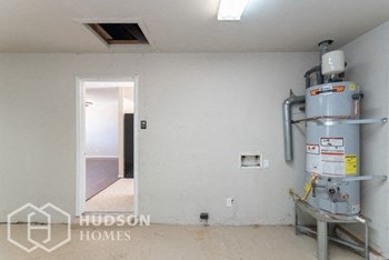 Hudson Homes Management 10605 Menaul Ne 3 Beds House for Rent - Photo Gallery 5