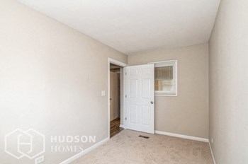 Hudson Homes Management Single Family Homes- 278 Rouse Ave, Mundelein, IL 60060, USA - Photo Gallery 12
