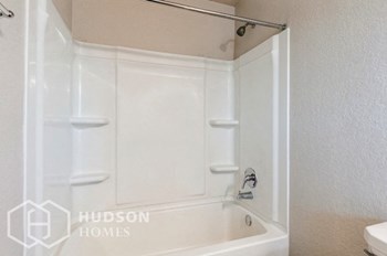 7532 Twin Pine Ct 3 Beds House for Rent - Photo Gallery 10