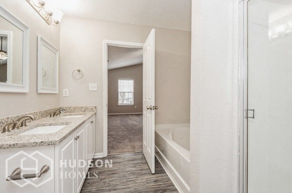 Hudson Homes Management Single Family Home 926 River Trail Rd, Lowell, NC 28098, USA