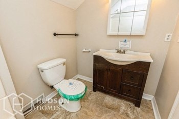 Hudson Homes Management Single Family Homes - 127 Exchange Street, Colonie, NY, 12205 - Photo Gallery 12