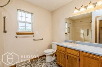 Hudson Homes Management Single Family Homes- 227 BEACHWOOD DR, YOUNGSTOWN, OH 44505 - Photo Gallery 14