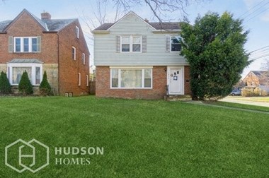 Hudson Homes Management Single Family Homes - 3866 Grenville Road, University Heights, OH, 44118