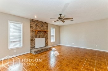 3924 Hunters Ridge Way 3 Beds House for Rent - Photo Gallery 13