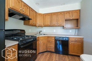 Hudson Homes Management Hudson Homes Management Single Family Home – 573 Taylor Ave For Rent - Photo Gallery 6