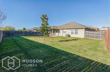 Hudson Homes Management Single Family Home For Rent Pet Friendly remodeled kitchen remodeled bathroom patio yard closet fireplace beautiful 915 Johnson City Ave Forney TX 75126 - Photo Gallery 14