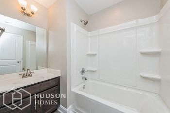 Hudson Homes Management Single Family Home For Rent Pet Friendly Home For Rent 930 Stable Fern Dr - Photo Gallery 6