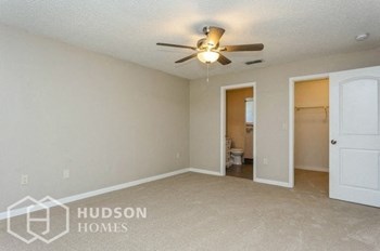 Hudson Homes Management Single Family Homes- 10205 Turkey Oak Dr, New Port Richey, FL 34654 - Photo Gallery 13