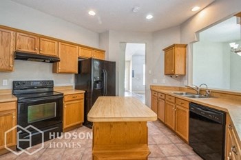 Hudson Homes Management Single Family Homes- 107 LISA LOOP, WINTER SPRINGS, FL 32708 - Photo Gallery 8