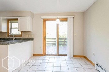 127 BRIAR RIDGE RD 4 Beds House for Rent - Photo Gallery 15