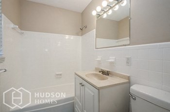 Hudson Homes Management Single Family Homes- 1347 W Wellington Dr, Deltona, FL 32725 - Photo Gallery 14