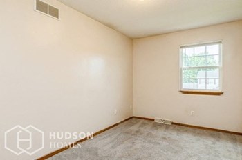 Hudson Homes Management Single Family Homes- 227 BEACHWOOD DR, YOUNGSTOWN, OH 44505 - Photo Gallery 15
