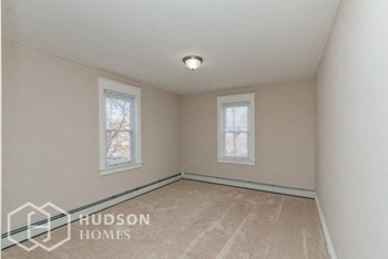 Hudson Homes Management Single Family Home For Rent Pet Friendly 23 E Van Mar Avenue Pleasantville New Jersey 08232 3 bedrooms 1.5 bathrooms handrails carpet granite countertops dishwasher ceiling fan - Photo Gallery 25