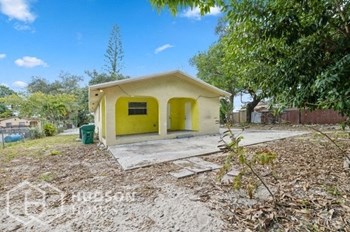 Hudson Homes Management Single Family Homes- 2479 NW 93RD ST, MIAMI, FL 33147 - Photo Gallery 15