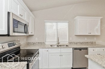 843 E Morelos St 3 Beds House for Rent - Photo Gallery 14