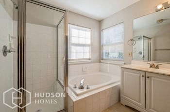 Hudson Homes Management Single Family Homes - 1413 Canadian Geese Ct, Upper Marlbor, MD, 20774 - Photo Gallery 16