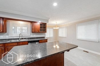 Hudson Homes Management Single Family Homes – 723 Bennett Rd, Carmel, IN 46032 - Photo Gallery 15