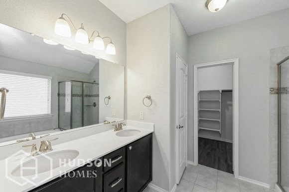 Hudson Homes Management Single Family Homes - 928 Lake Woodland Dr, Little Elm, TX, 75068