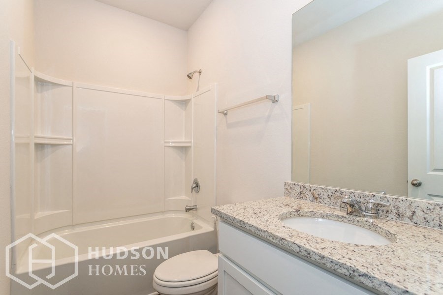 Hudson Homes Management Single Family Home For Rent Pet Friendly 1383 Deutz Drive, Locust Grove, GA, 30248