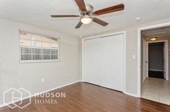 Hudson Homes Management Single Family Home For Rent Pet Friendly  - 5651 Canosa Drive, Holiday, FL, 34690 - Photo Gallery 18