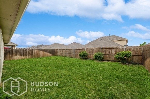 Hudson Homes Management Single Family Homes - 928 Lake Woodland Dr, Little Elm, TX, 75068