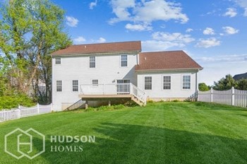 Hudson Homes Management Single Family Home For Rent Pet Friendly remodeled kitchen remodeled bathroom beautiful 655 Gainesway Circle Road	Valparaiso	IN	46385 - Photo Gallery 19