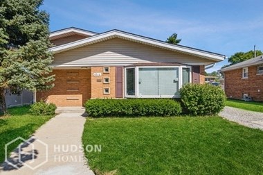 Hudson Homes Management Single Family Homes - 4516 W 102nd St, Oak Lawn, IL, 60453