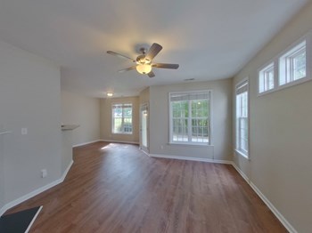 Hudson Homes Management Hudson Homes Management Single Family Home 156 Hutson Ln, Clayton, NC 27527 - Photo Gallery 2