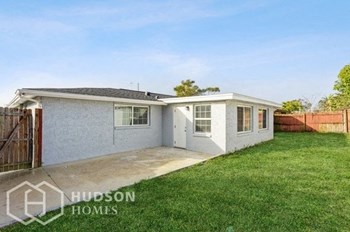 Hudson Homes Management Single Family Home For Rent Pet Friendly  - 5651 Canosa Drive, Holiday, FL, 34690 - Photo Gallery 22