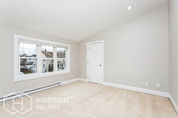 70 Highland Ave 3 Beds House for Rent - Photo Gallery 22