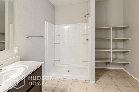 Hudson Homes Management Single Family Home 5015 E Andalusite Ln, San Tan Valley, AZ 85143, USA