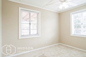 700 W 1St St 3 Beds House for Rent - Photo Gallery 26