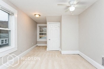 70 Highland Ave 3 Beds House for Rent - Photo Gallery 26