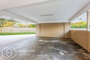Hudson Homes Management Single Family Home For Rent Pet Friendly  - 18502 Walker Rd, Lutz, FL, 33549 - Photo Gallery 27