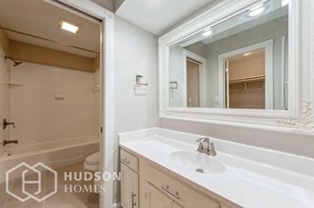Hudson Homes Management Single Family Homes – 723 Bennett Rd, Carmel, IN 46032 - Photo Gallery 25